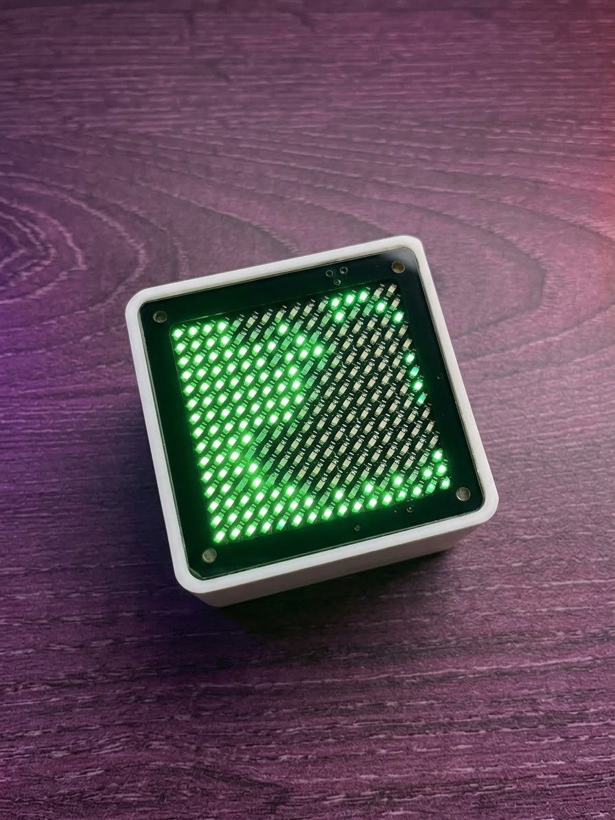 FluxCube™ — Gravity LED Desk Gadget
